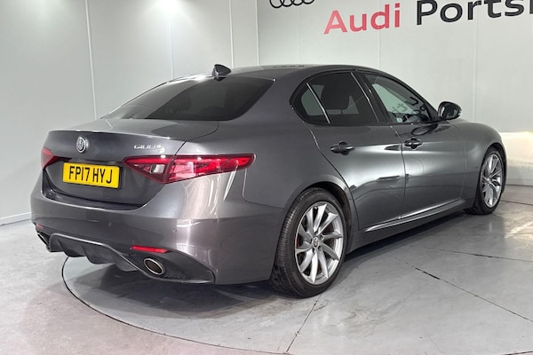 Used Alfa Romeo Giulia 2017 for sale - 76251332: Photo 7
