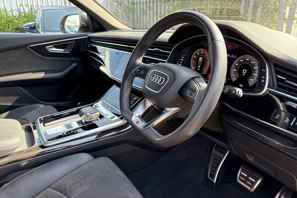 Used Audi Q8 2022 for sale - 75563318: Photo 28