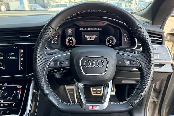 Used Audi Q8 2022 for sale - 75563318: Photo 42