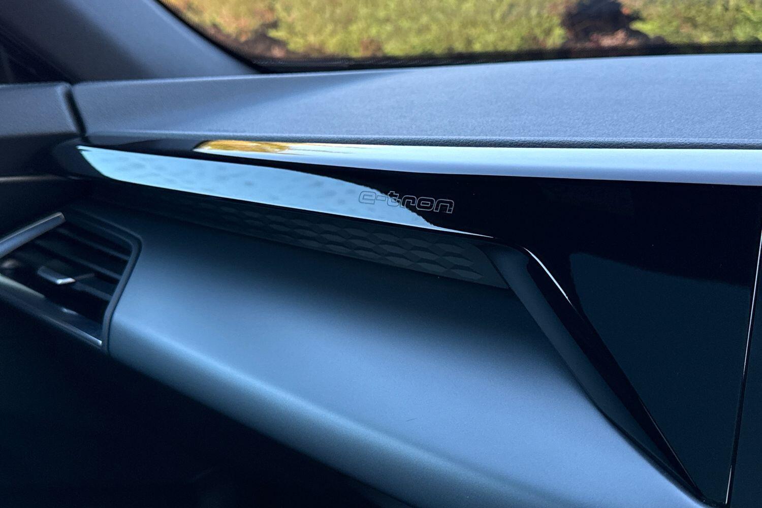 Used Audi e-tron GT 2022 for sale - 77612497: Photo 25