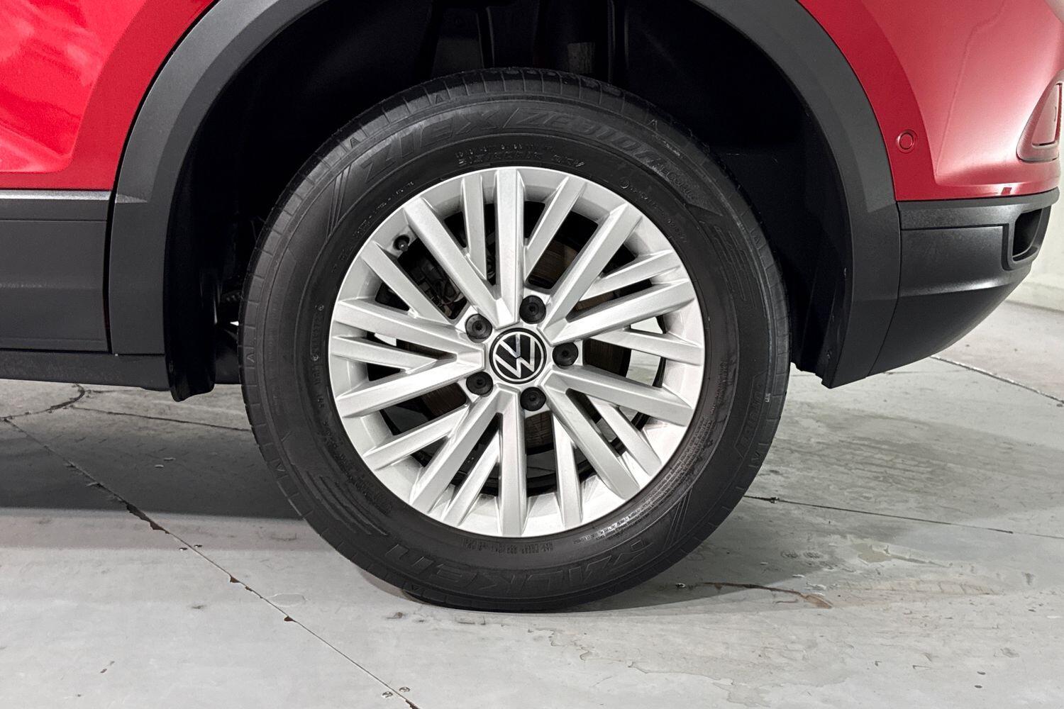 Used Volkswagen T-Roc 2023 for sale - 76964809: Photo 12