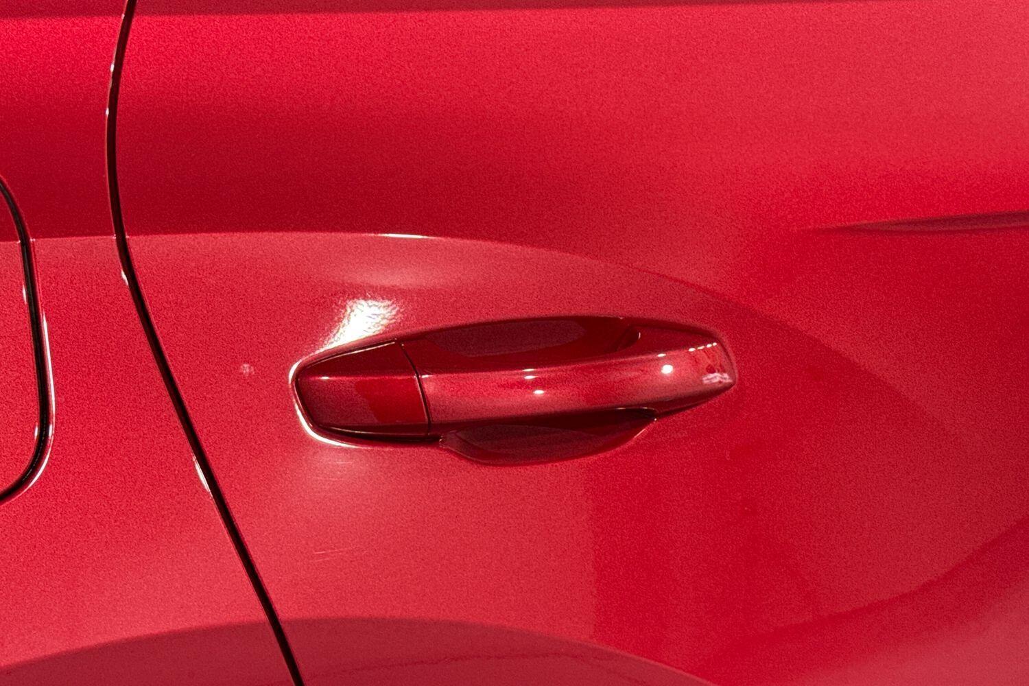 Used Volkswagen T-Roc 2023 for sale - 76964809: Photo 15