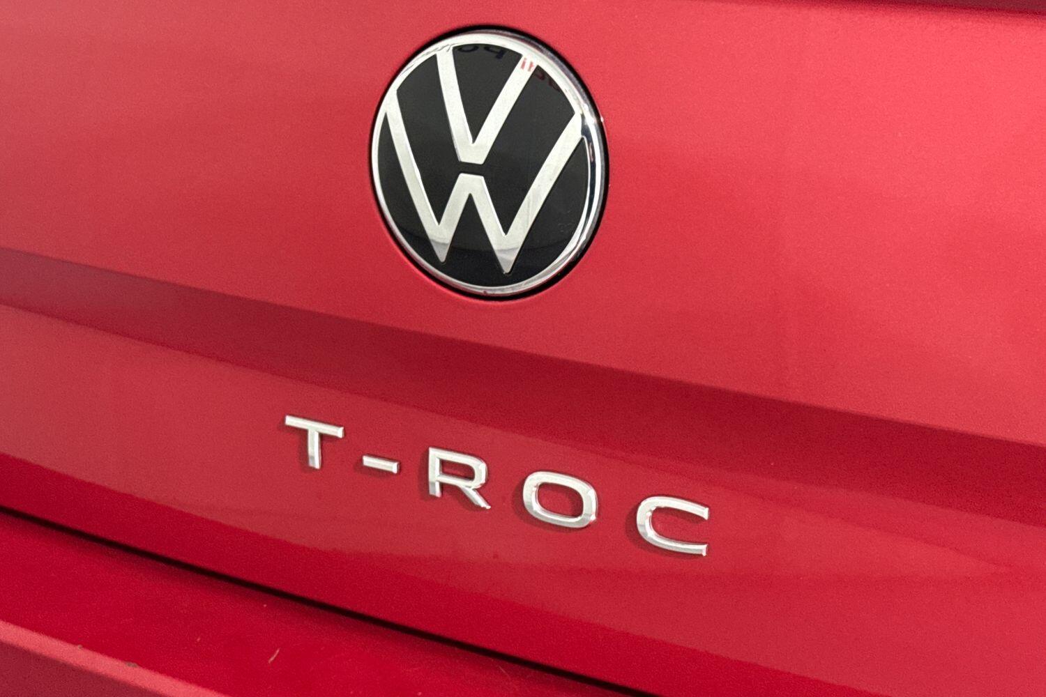 Used Volkswagen T-Roc 2023 for sale - 76964809: Photo 16