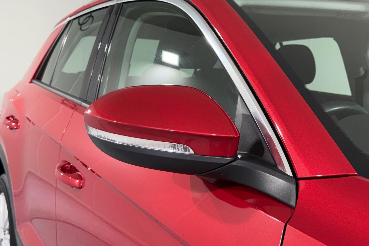 Used Volkswagen T-Roc 2023 for sale - 76964809: Photo 27