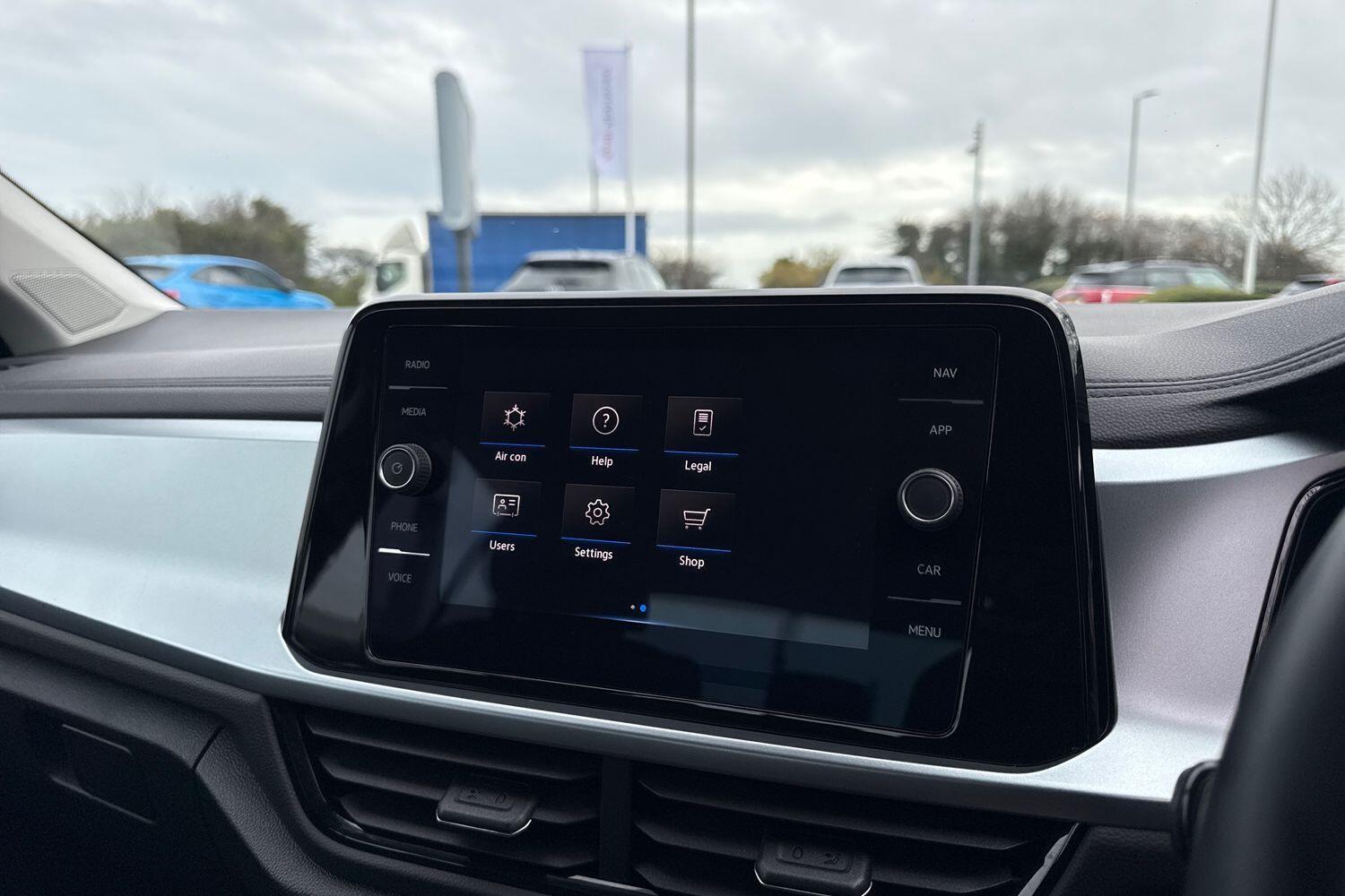 Used Volkswagen T-Roc 2023 for sale - 76964809: Photo 31