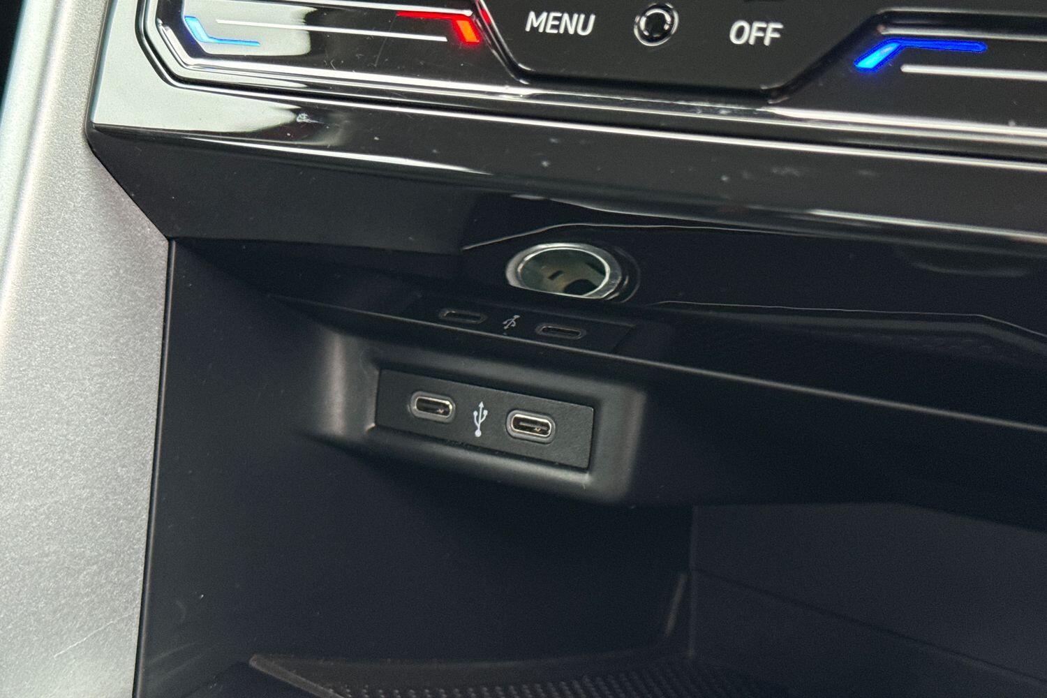 Used Volkswagen T-Roc 2023 for sale - 76964809: Photo 33