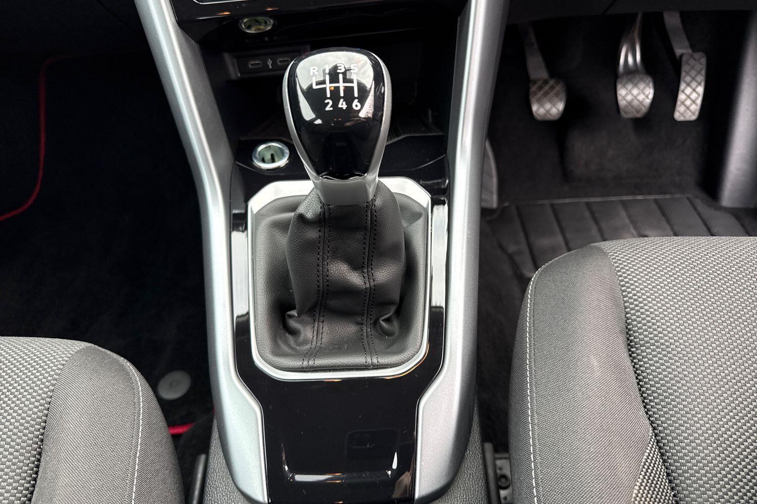 Used Volkswagen T-Roc 2023 for sale - 76964809: Photo 43