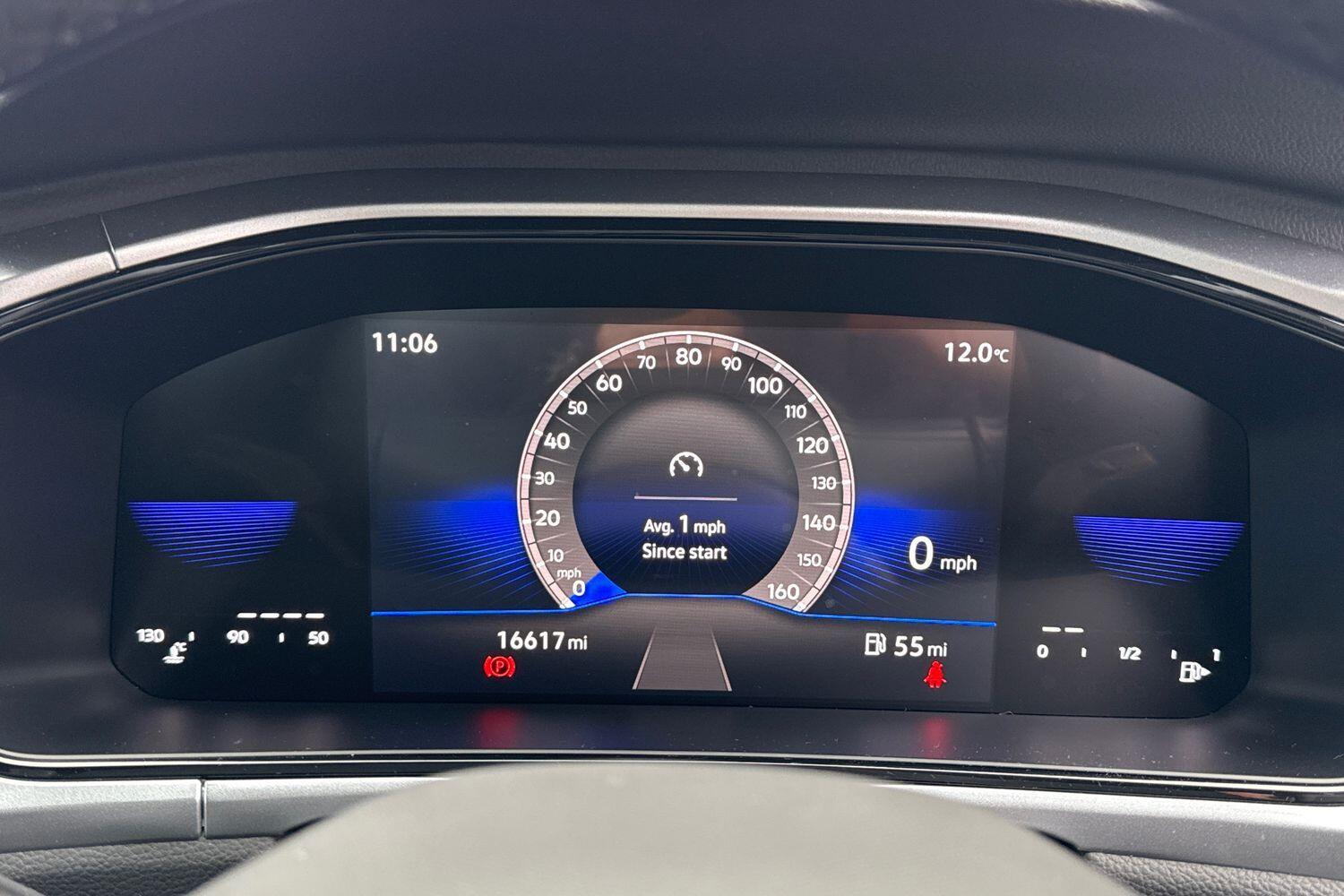 Used Volkswagen T-Roc 2023 for sale - 76964809: Photo 48