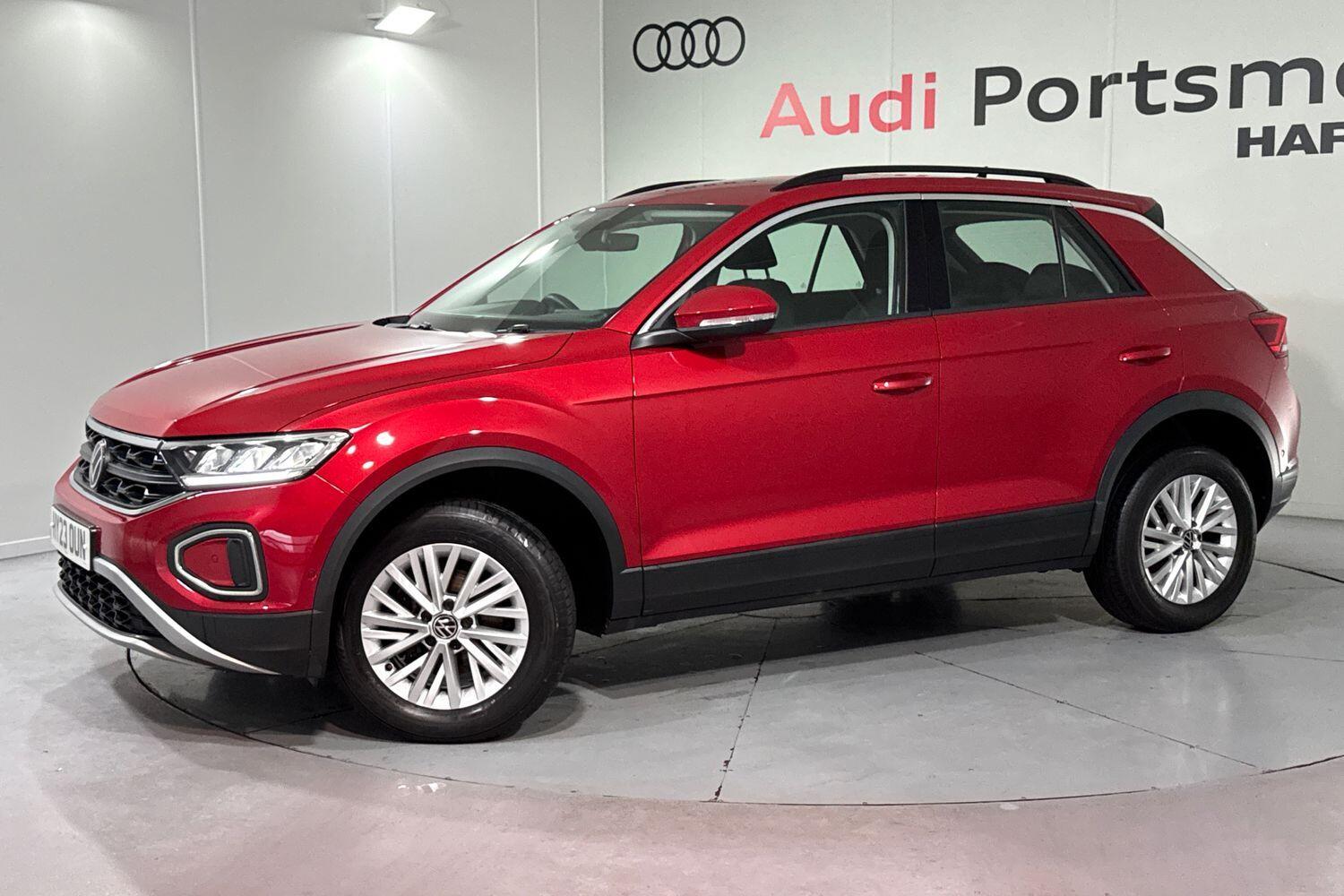 Used Volkswagen T-Roc 2023 for sale - 76964809: Photo 5