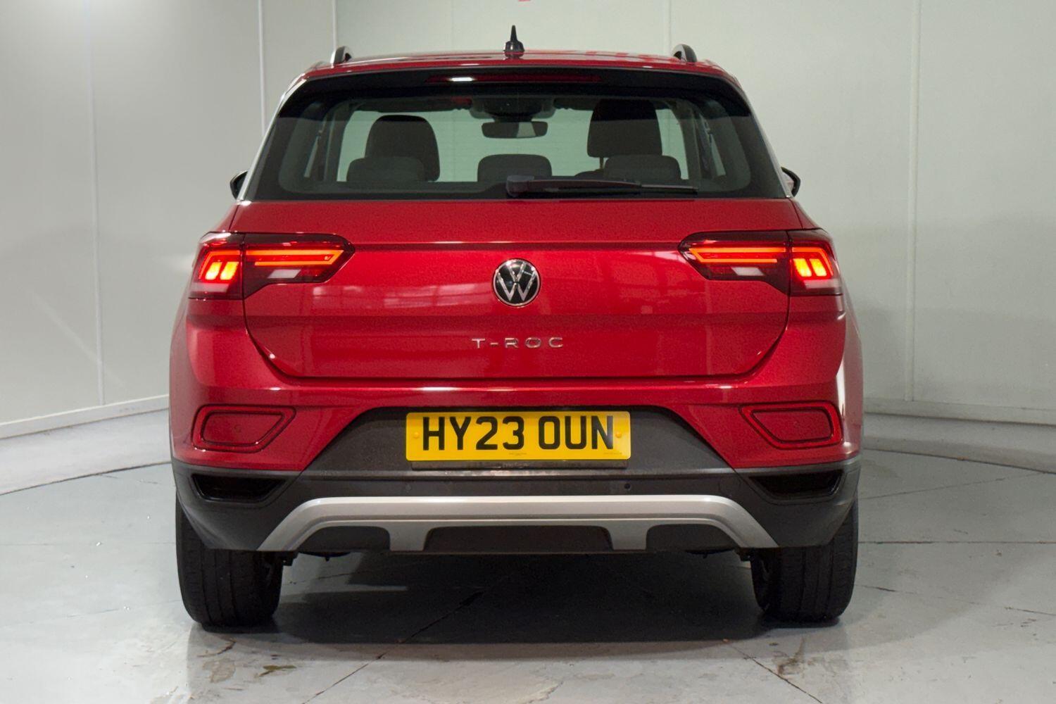Used Volkswagen T-Roc 2023 for sale - 76964809: Photo 9
