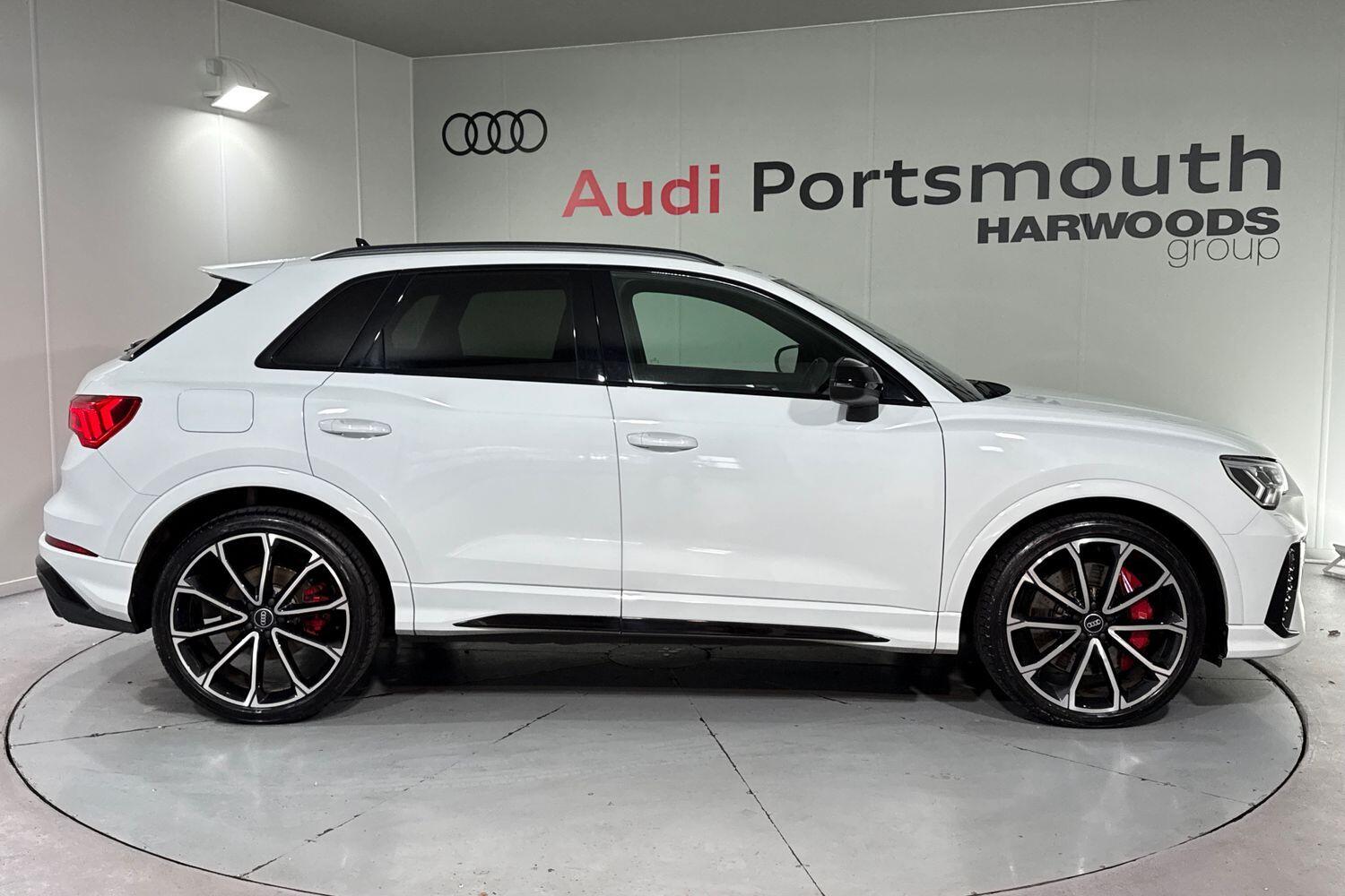 Used Audi RS Q3 2023 for sale - 76549068: Photo 2