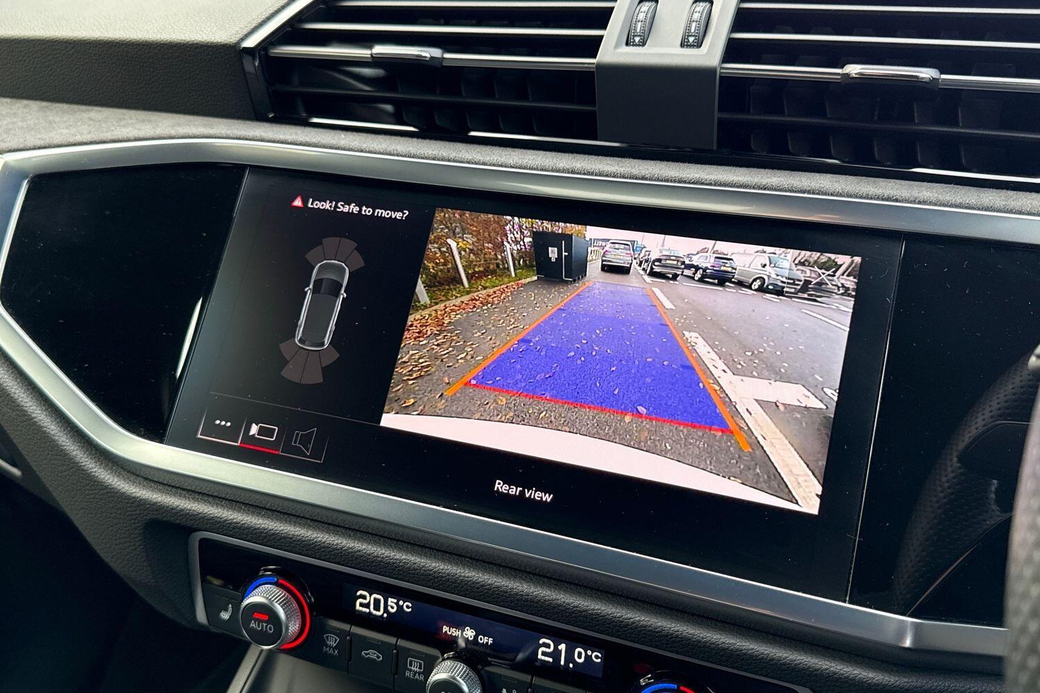 Used Audi RS Q3 2023 for sale - 76549068: Photo 4