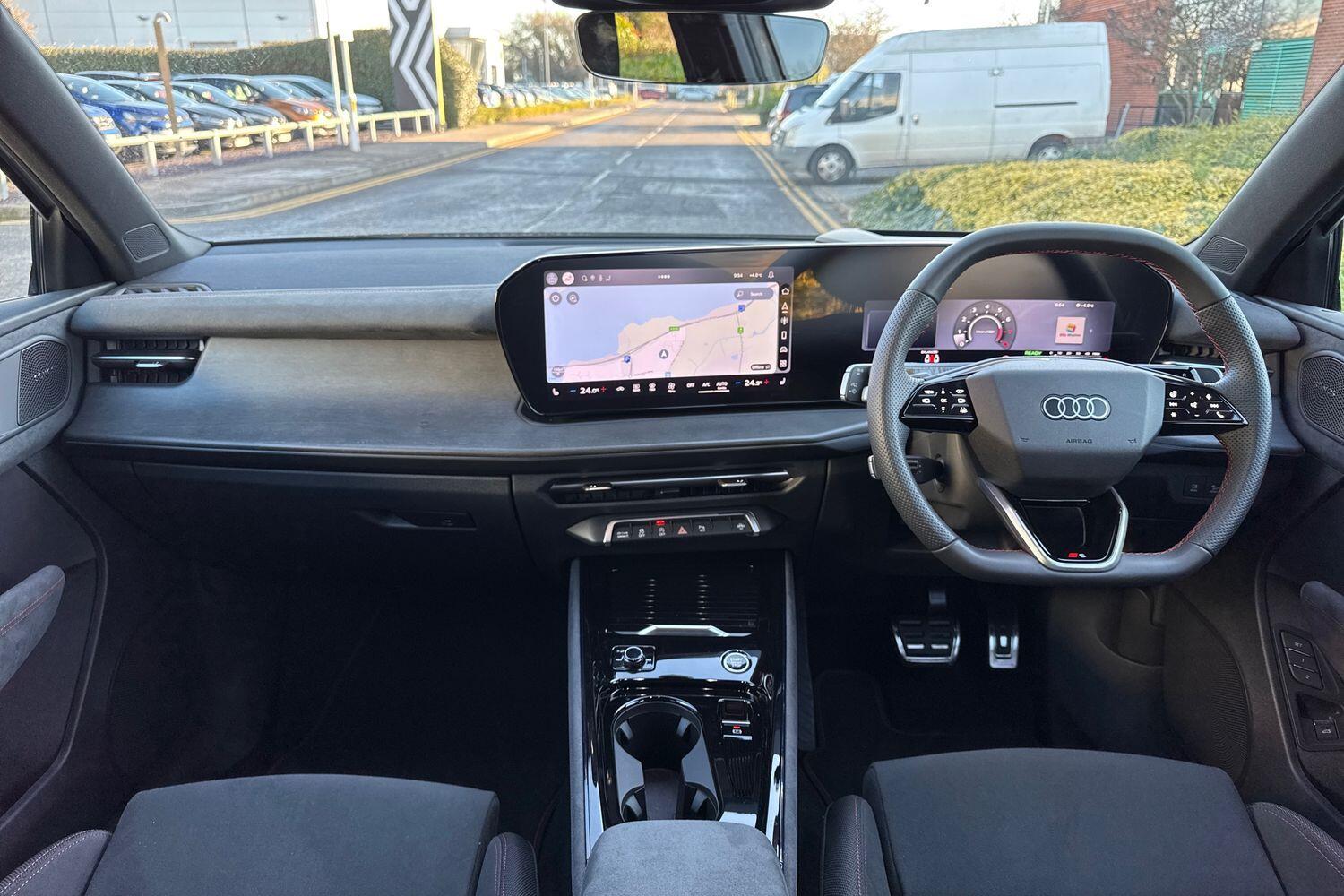 Used Audi Q3 2025 for sale - 77156685: Photo 3