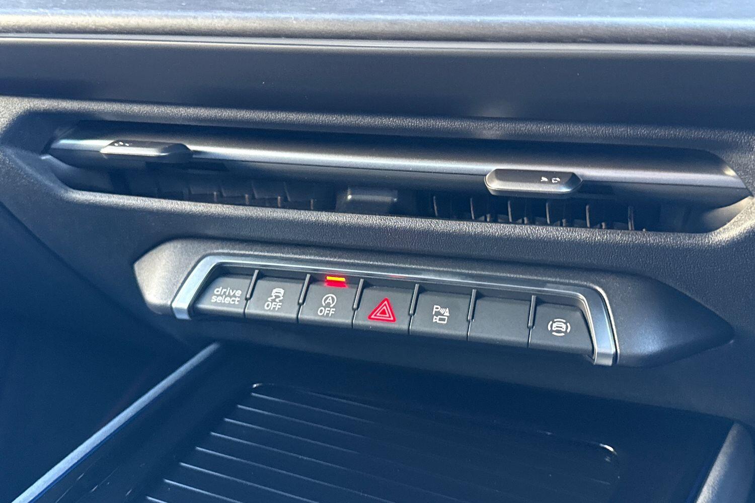 Used Audi Q3 2025 for sale - 77156685: Photo 48