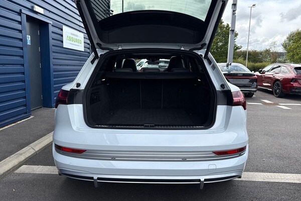 Used Audi e-tron S 2021 for sale - 76239651: Photo 19