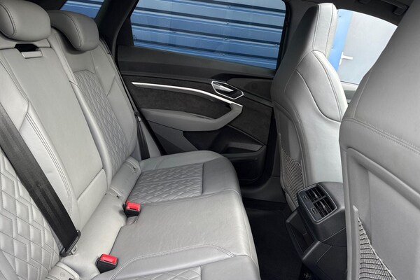Used Audi e-tron S 2021 for sale - 76239651: Photo 22