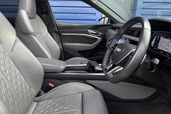 Used Audi e-tron S 2021 for sale - 76239651: Photo 25