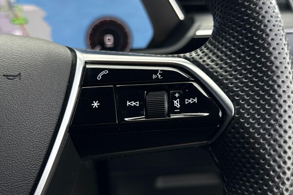 Used Audi e-tron S 2021 for sale - 76239651: Photo 39