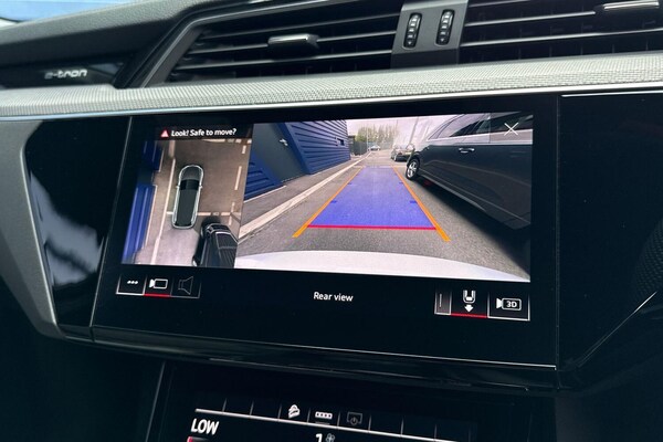 Used Audi e-tron S 2021 for sale - 76239651: Photo 5