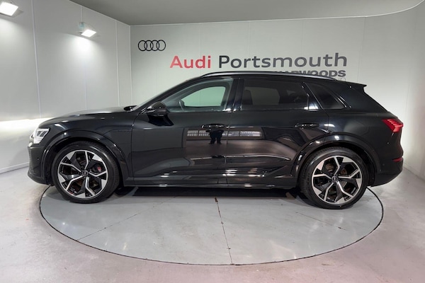 Used Audi SQ8 e-tron 2023 for sale - 76215695: Photo 11