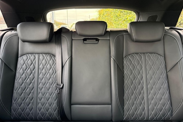 Used Audi SQ8 e-tron 2023 for sale - 76215695: Photo 41