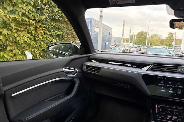Used Audi SQ8 e-tron 2023 for sale - 76215695: Photo 44