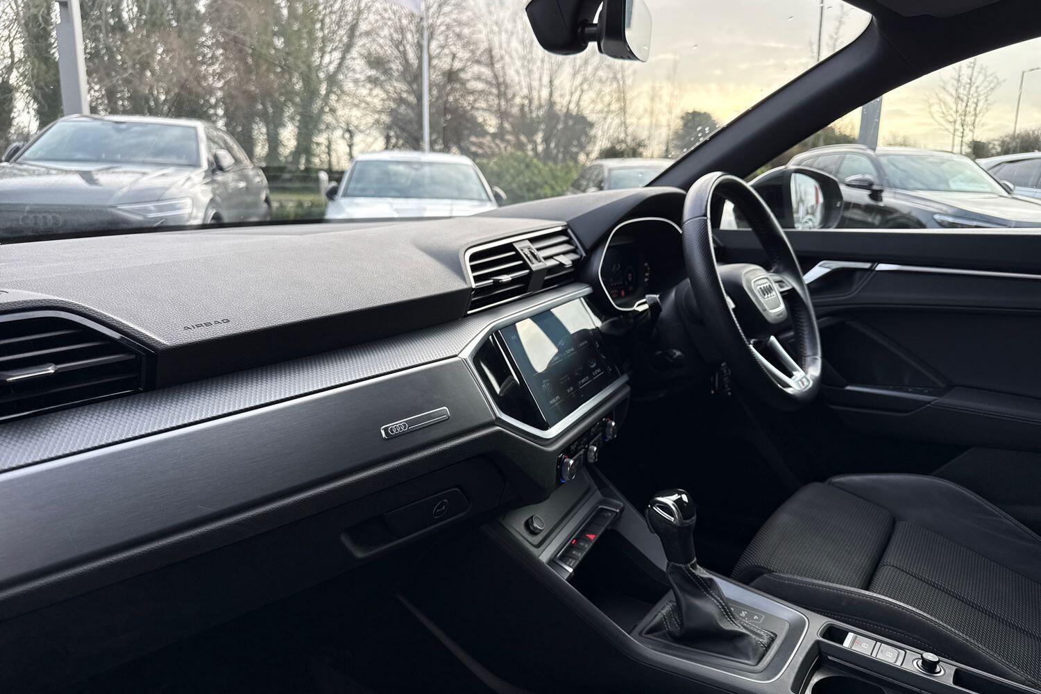 Used Audi Q3 2020 for sale - 77626172: Photo 24