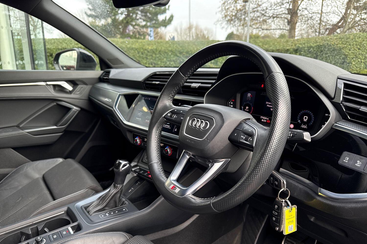 Used Audi Q3 2020 for sale - 77626172: Photo 42