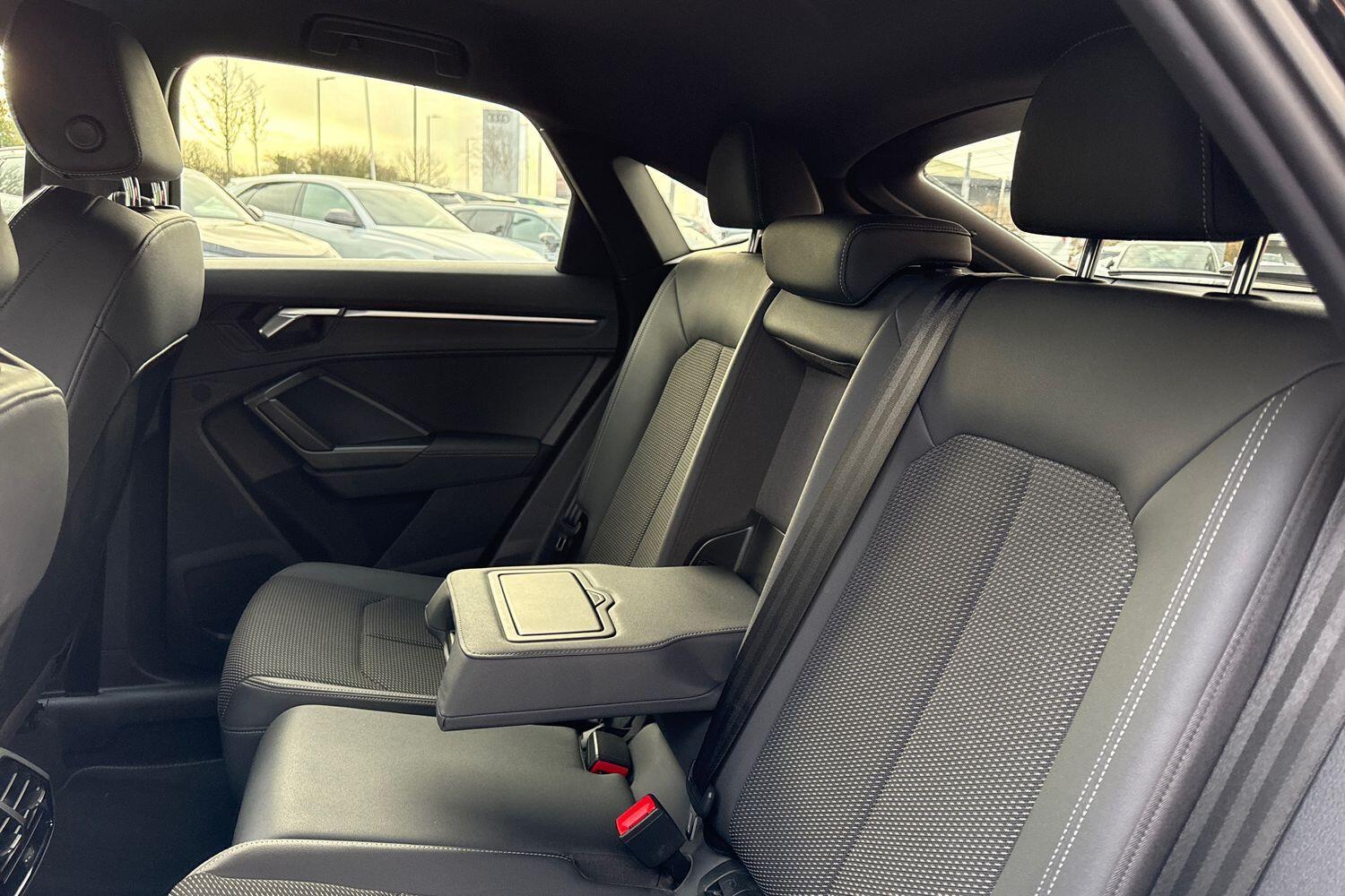 Used Audi Q3 2020 for sale - 77626172: Photo 46