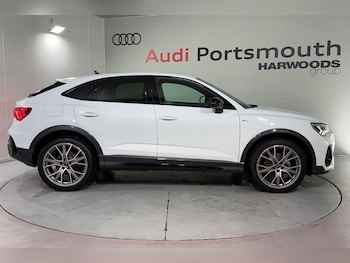 Used Audi Q3 2025 for sale - 77511069: Photo