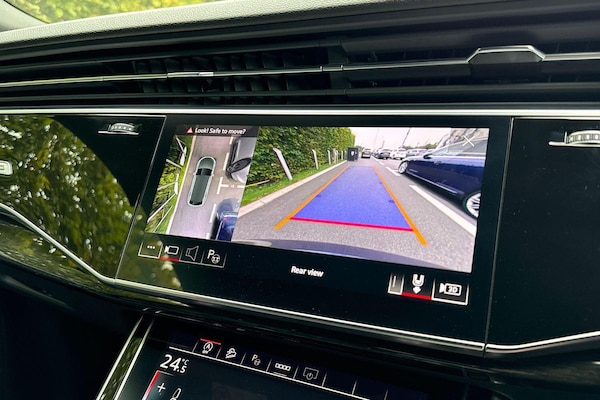 Used Audi Q8 2023 for sale - 76239745: Photo 26