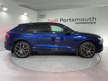 Used Audi Q8 2023 for sale - 76239745: Photo 2