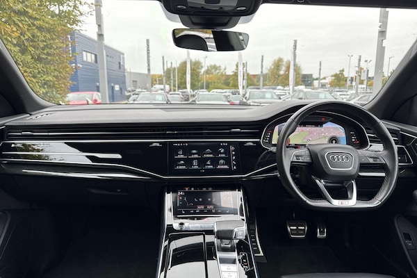 Used Audi Q8 2023 for sale - 76239745: Photo 3