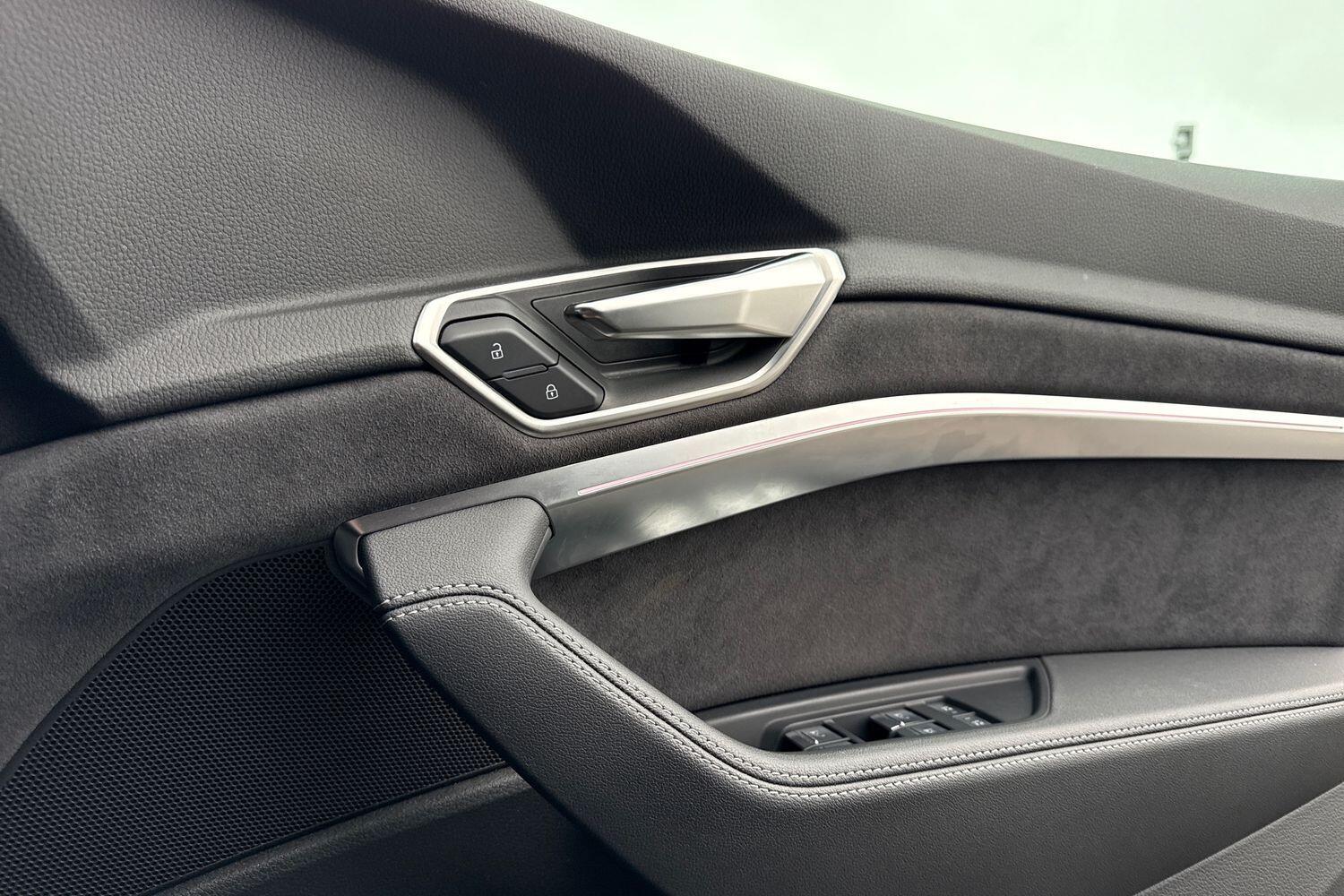 Used Audi Q8 2024 for sale - 77143278: Photo 54