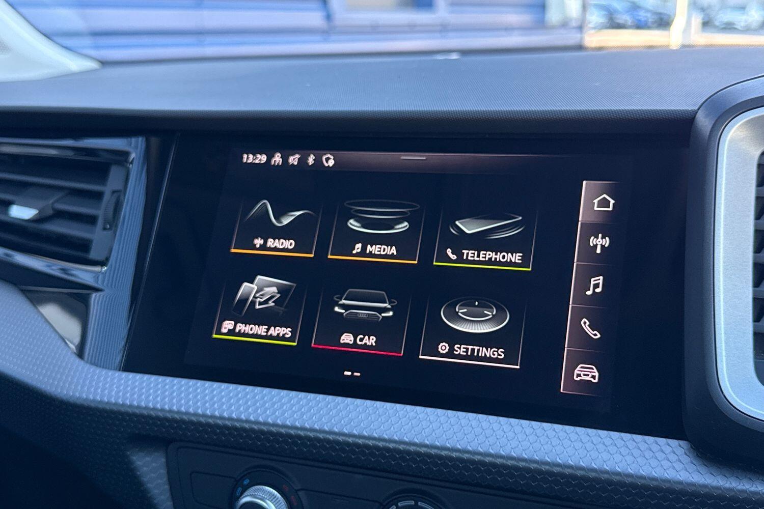 Used Audi A1 for sale - 76659054: Photo 4