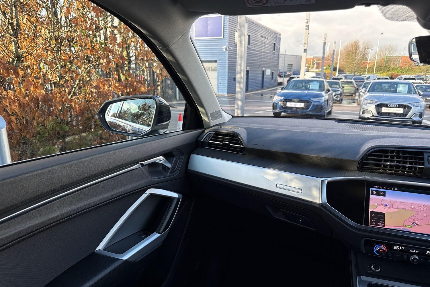 Used Audi Q3 2021 for sale - 77376840: Photo 48