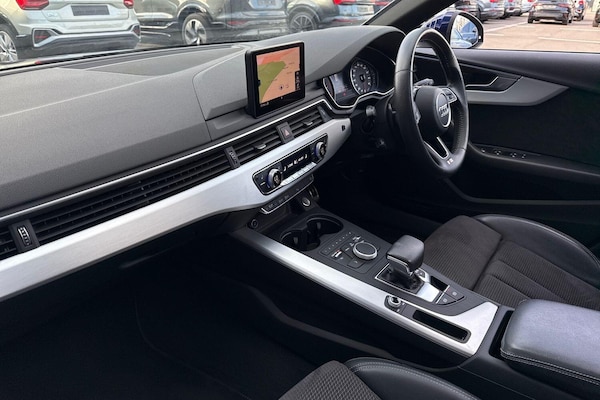 Used Audi A4 Avant 2019 for sale - 76226482: Photo 29