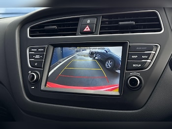 Used Hyundai i20 2020 for sale - 75781399: Photo