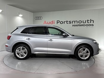 Used Audi Q5 2023 for sale - 76258973: Photo 2