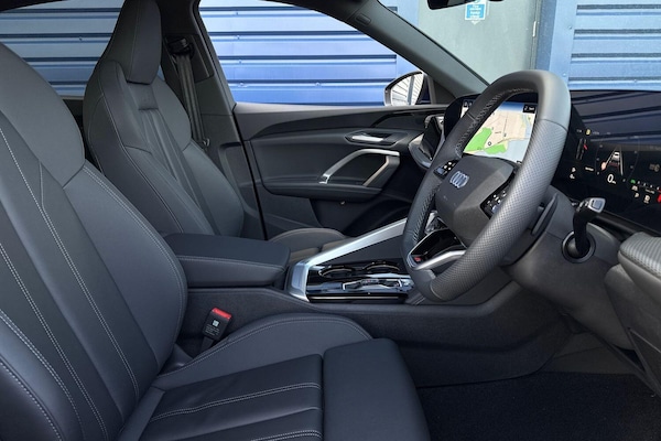 Used Audi Q5 2025 for sale - 76314436: Photo 24