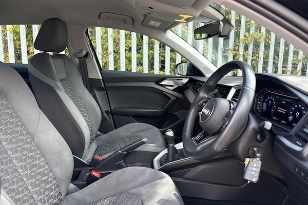 Used Audi A1 2023 for sale - 76295677: Photo 25