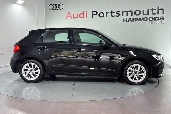 Used Audi A1 2023 for sale - 76295677: Photo 2