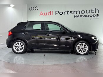 Used Audi A1 2023 for sale - 76295677: Photo 2