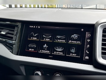 Used Audi A1 2023 for sale - 76295677: Photo 4