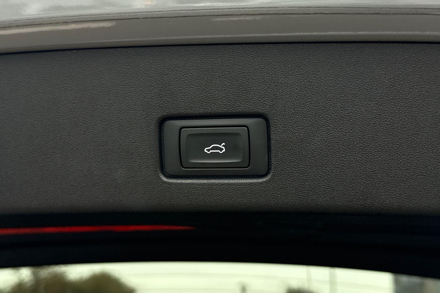 Used Audi Q4 e-tron 2023 for sale - 76084799: Photo 19