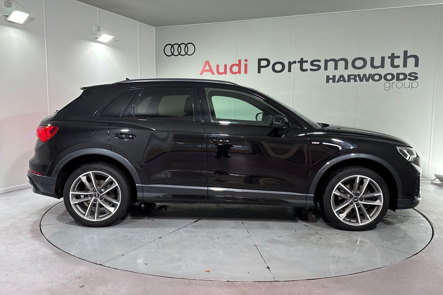 Used Audi Q3 2022 for sale - 76781044: Photo 2