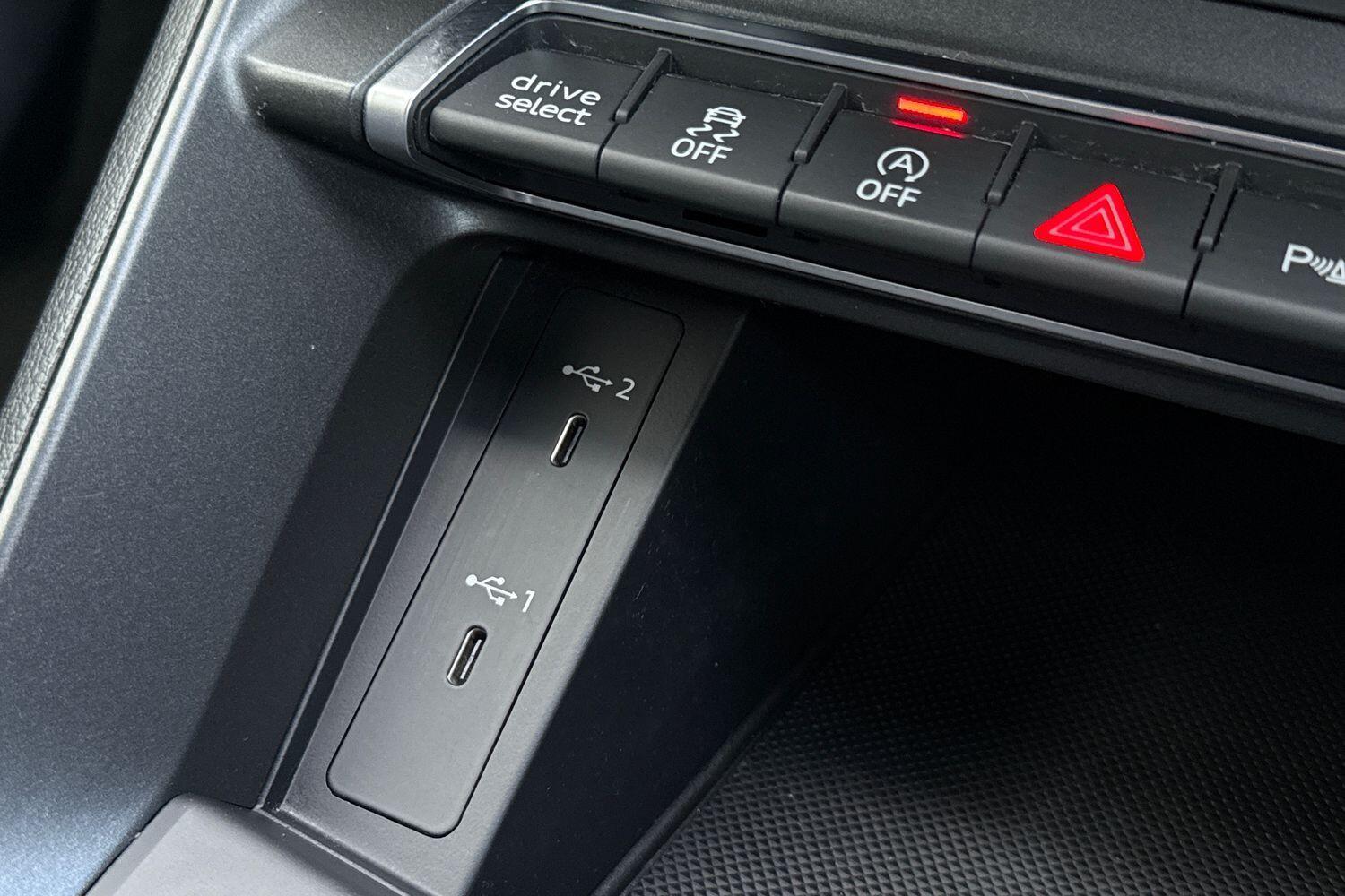 Used Audi Q3 2022 for sale - 76781044: Photo 40