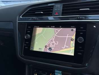 Used Volkswagen Tiguan 2021 for sale - 75141202: Photo