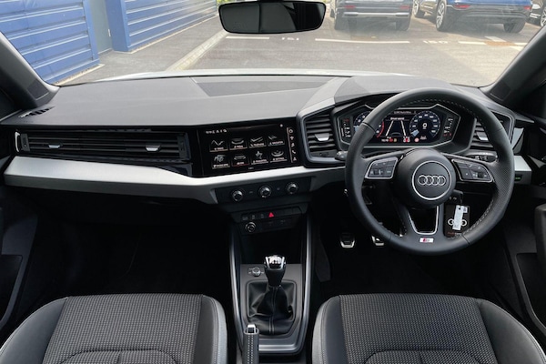 Used Audi A1 2025 for sale - 76250937: Photo 3