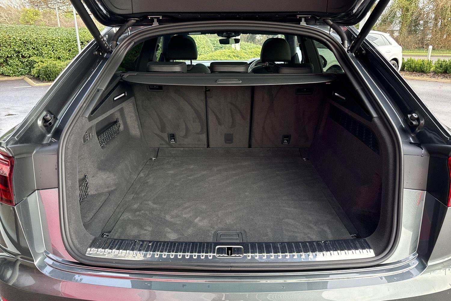 Used Audi Q8 2025 for sale - 77496894: Photo 39